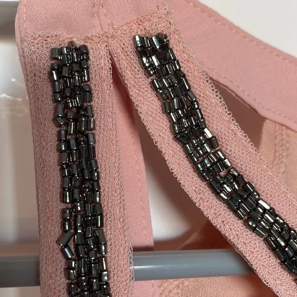 NWT Express blush Bead Accent blouse - Picture 3 of 8